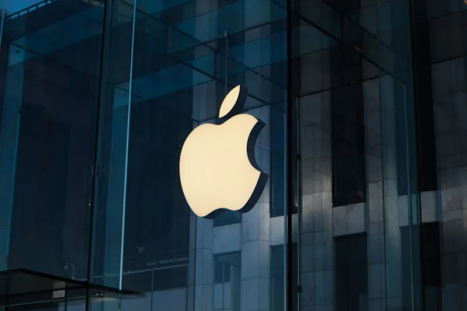 Apple: 50 anos de inovação em tecnologia e negócios