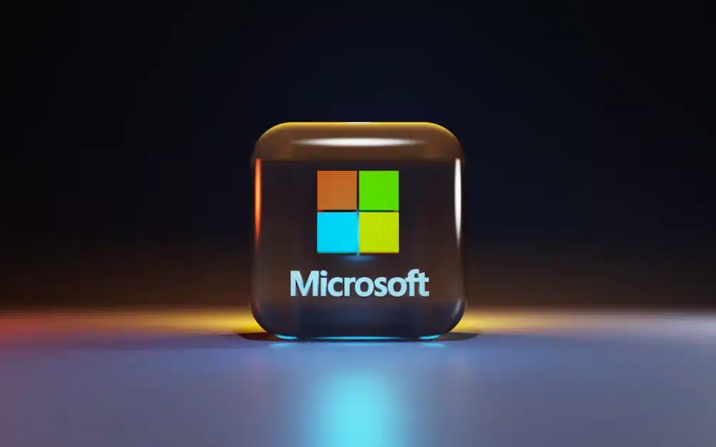Microsoft Copilot Cowork: IA autônoma no celular para sua automação